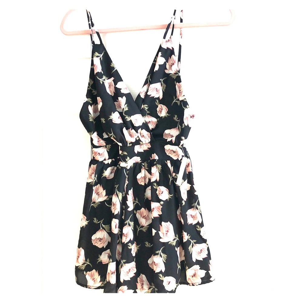 BNWT floral romper